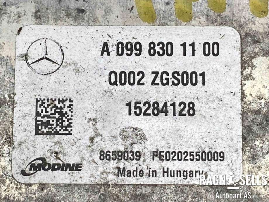 Oljekjøler til Mercedes EQC 2019-->>  (A 099 830 11 00||Q002ZGS001|15284128)