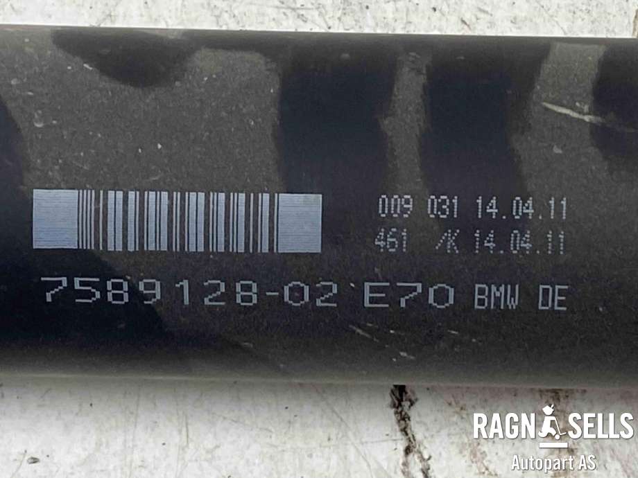Mellomaksel til BMW X5 2007-2013 (E70) (E70) (26 10 7 589 128|)
