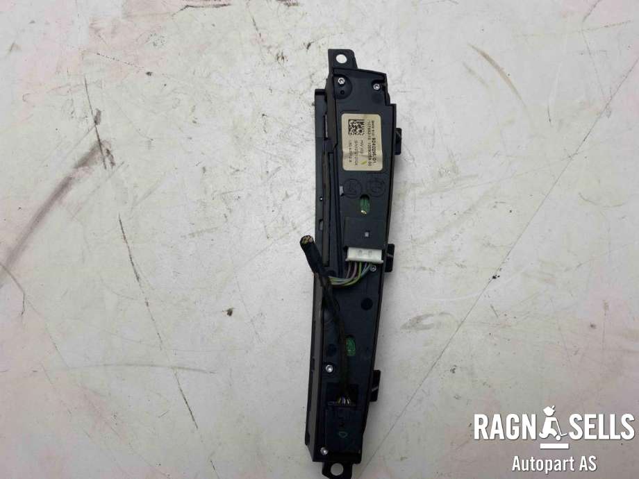 Bryter diverse til BMW X3 2010-2017 (F25) (F25) (61 31 9 267 892|61 31 9 240 295)