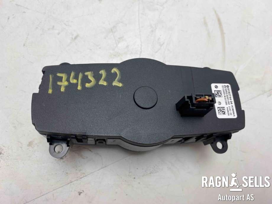 Bryter lys til BMW X3 2010-2017 (F25) (F25) (61 31 6 803 965|61 31 9 346 841|9192744)