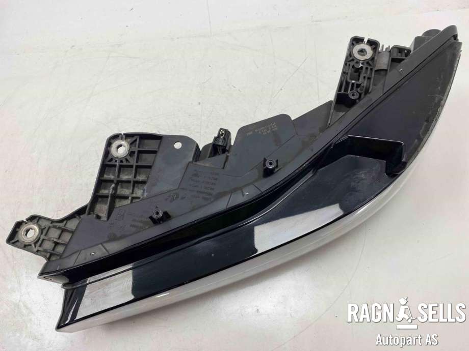 Kjørelys led venstre foran til Hongqi E-HS9 2022-->> (3711876-QR01|)