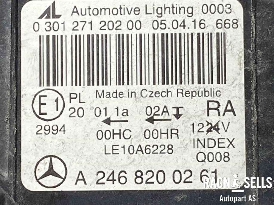 Frontlykt høyre halogen til Mercedes B-Klasse, electric drive 2014-2018 (W242) (W242) (A 246 820 02 61|)