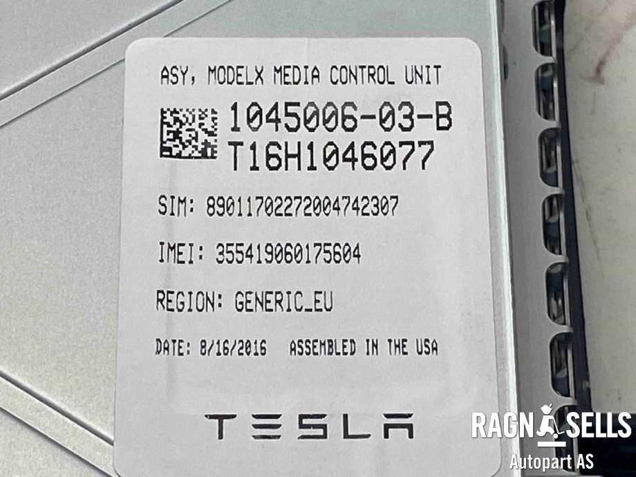 Multimedia display (MCU - Media Controller Unit) til Tesla Model X 2016-->>  (8764561-03-B|1045006-03-B|)