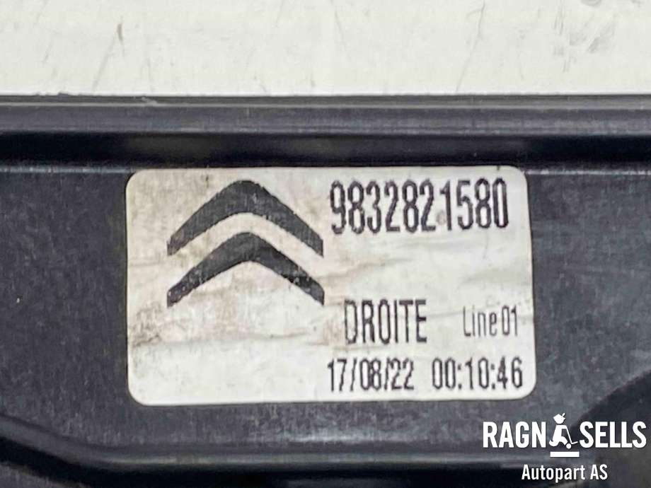 Ruteheis høyre foran til Citroën ë-C4 2020-->>  (98 328 215 80|)