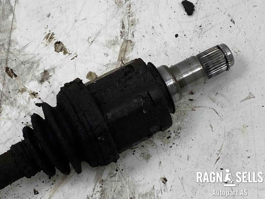 Drivaksel venstre foran, diesel/manuell til Toyota Hilux 2006-2011  (434300K022|)