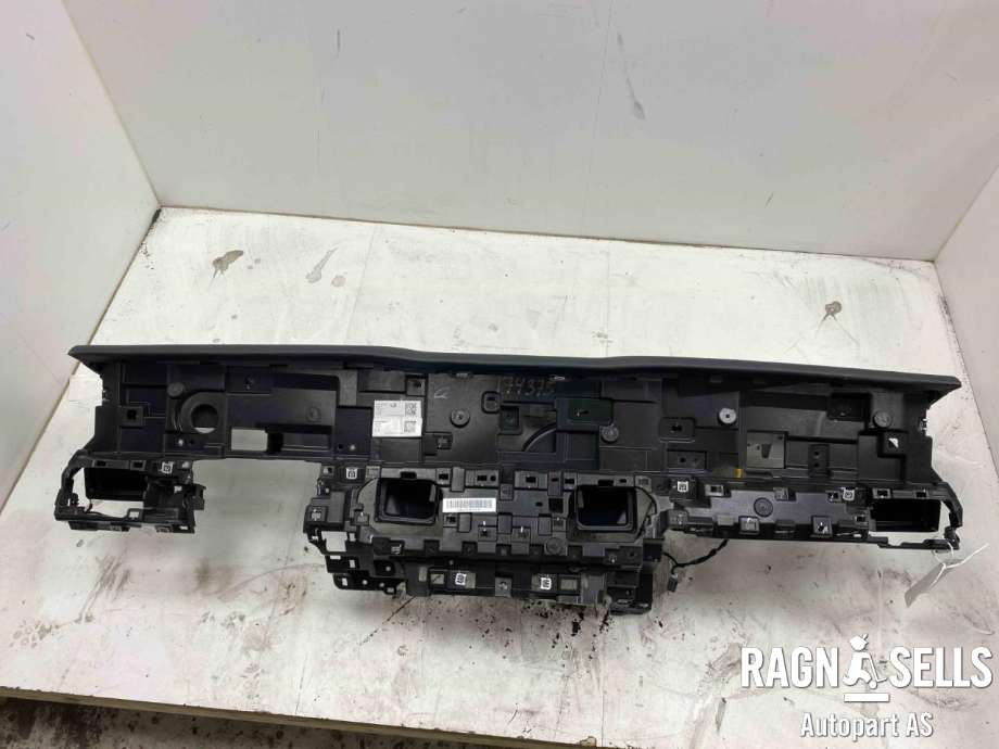 Dashbord til Hongqi E-HS9, 2022-->>  (N/A)