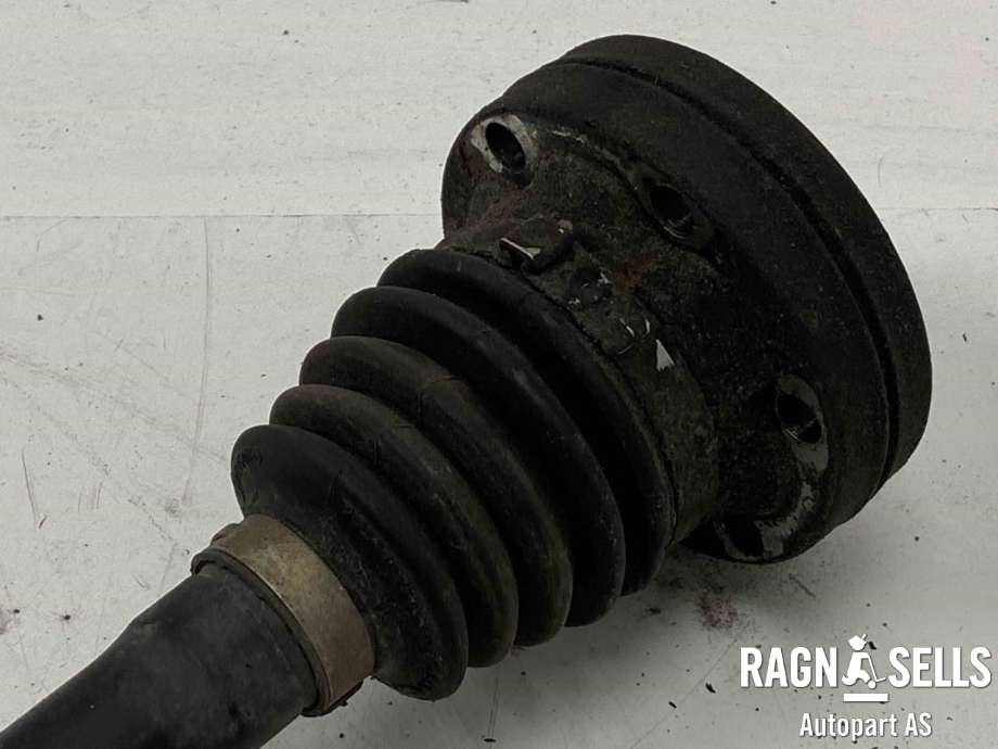 Drivaksel venstre bak, diesel/manuell til VW Transporter / Caravelle 2009-2015 (Fase 2) (T5) (T5) (7E0 501 201 B|)