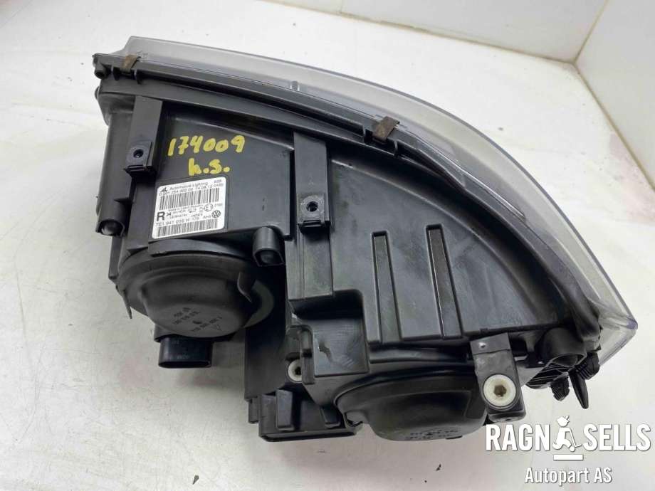Frontlykt høyre halogen til VW Transporter / Caravelle 2009-2015 (Fase 2) (T5) (T5) (7E1 941 016 R|)