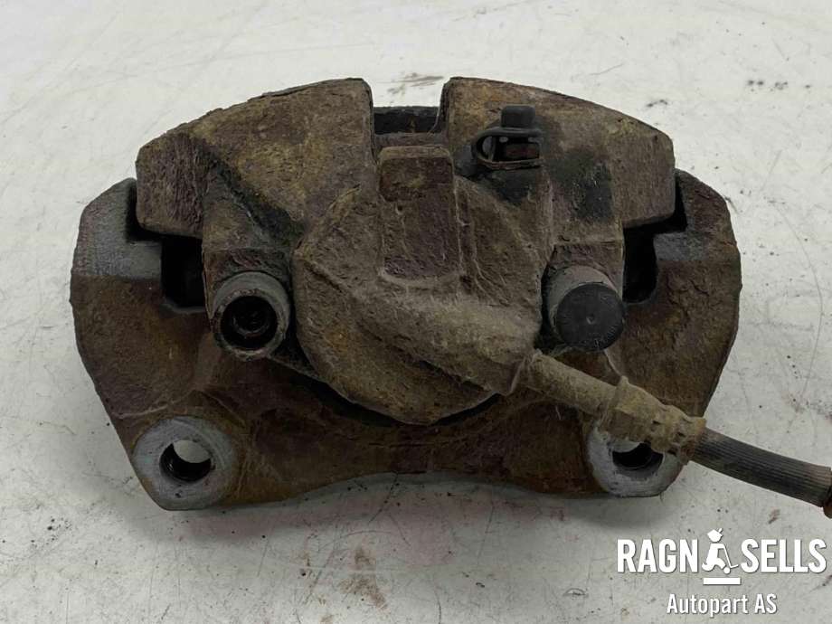 Bremsecaliper høyre foran til VW Transporter / Caravelle 2009-2015 (Fase 2) (T5) (T5) (7H0 615 124 A|)