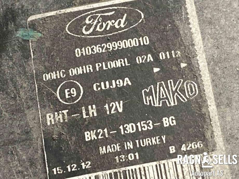 Frontlykt venstre halogen til Ford Transit Custom 2013-2023 (Type I)  (BK21-13D153-BJ||1866470)