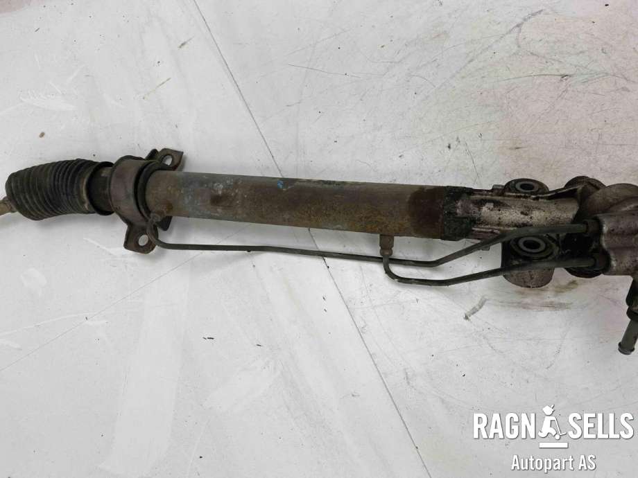 Tannstang til Toyota Hiace 2007-2012 (Fase 3)  (4420026262|)