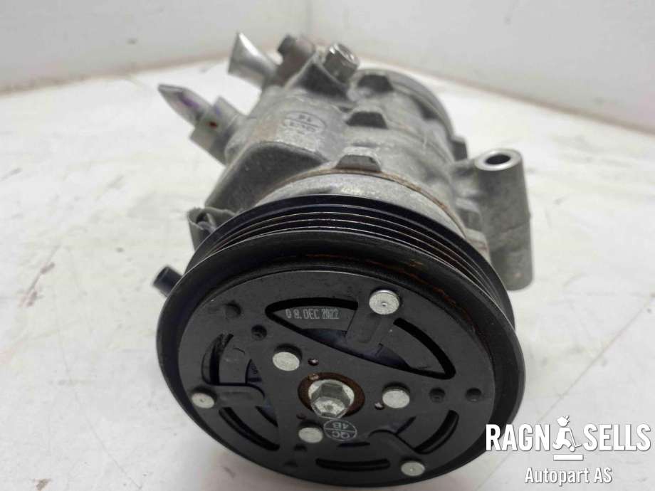 Aircondition kompressor til Suzuki Vitara 2015-->> (Type IV)  (95200-76S00-000|)