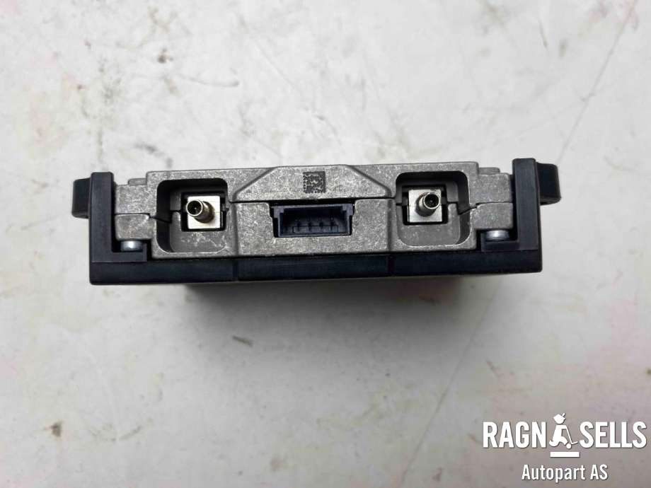 Antenne forsterker til Audi A7 2010-2014 (Type I, Fase 1)  (4H0 035 446 A|)