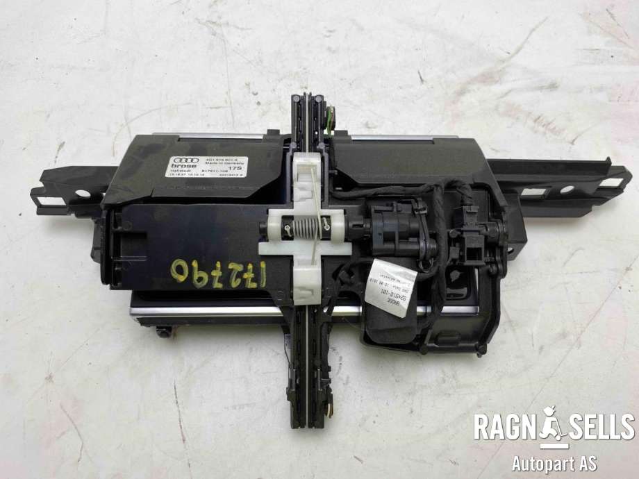 Bilstereo navigasjon betjeningspanel til Audi A7 2010-2014 (Type I, Fase 1)  (4G0 919 607 H|)