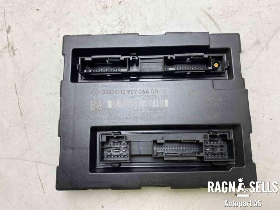 Styreenhet comfort (BCM) til Audi A7 2010-2014 (Type I, Fase 1)  (4H0 907 064 GB|4H0 907 064 CN|)