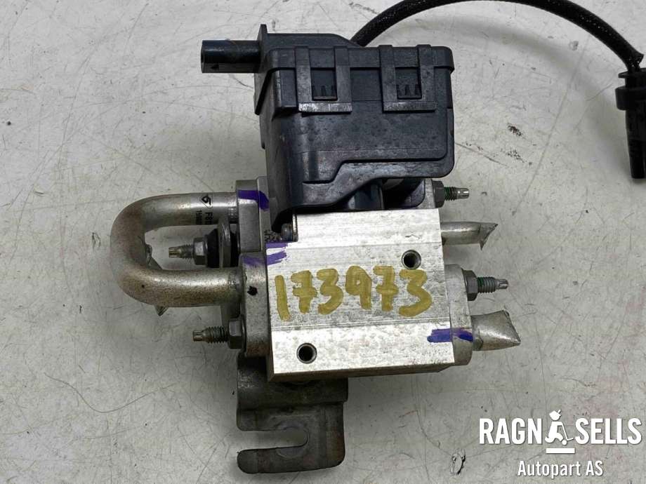 Diverse deler til Citroën ë-C4 2020-->>  (N/A|T588455|T16961C|T588455A1)