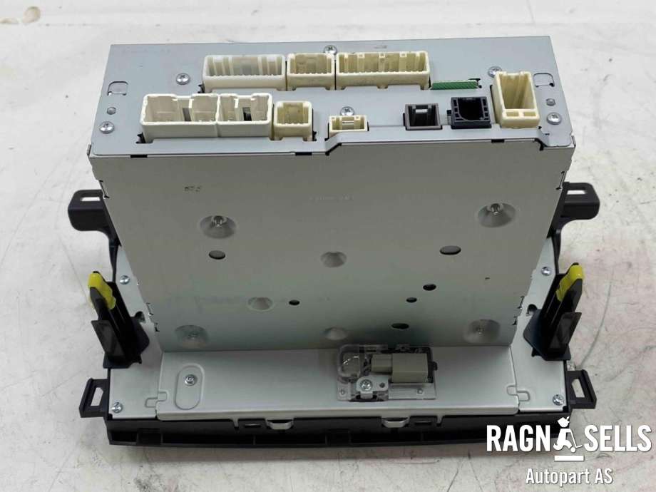 Bilstereo navigasjon til Toyota RAV4 2016-2019 (Type IV, Fase 2)  (8614042330|)