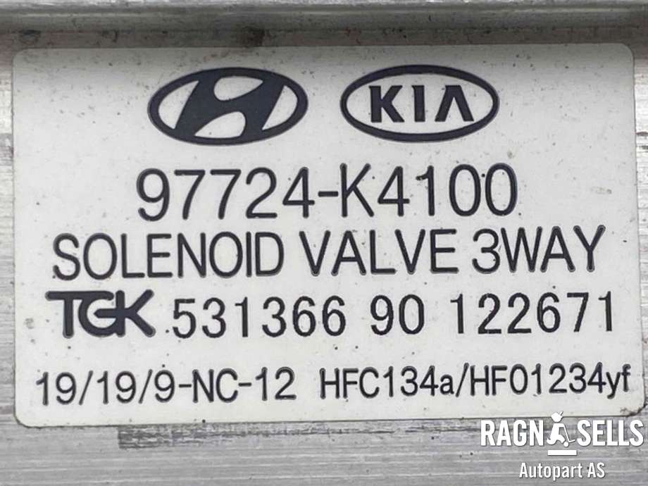 Diverse deler til Kia Niro 2016-2021  (97724K4100|)