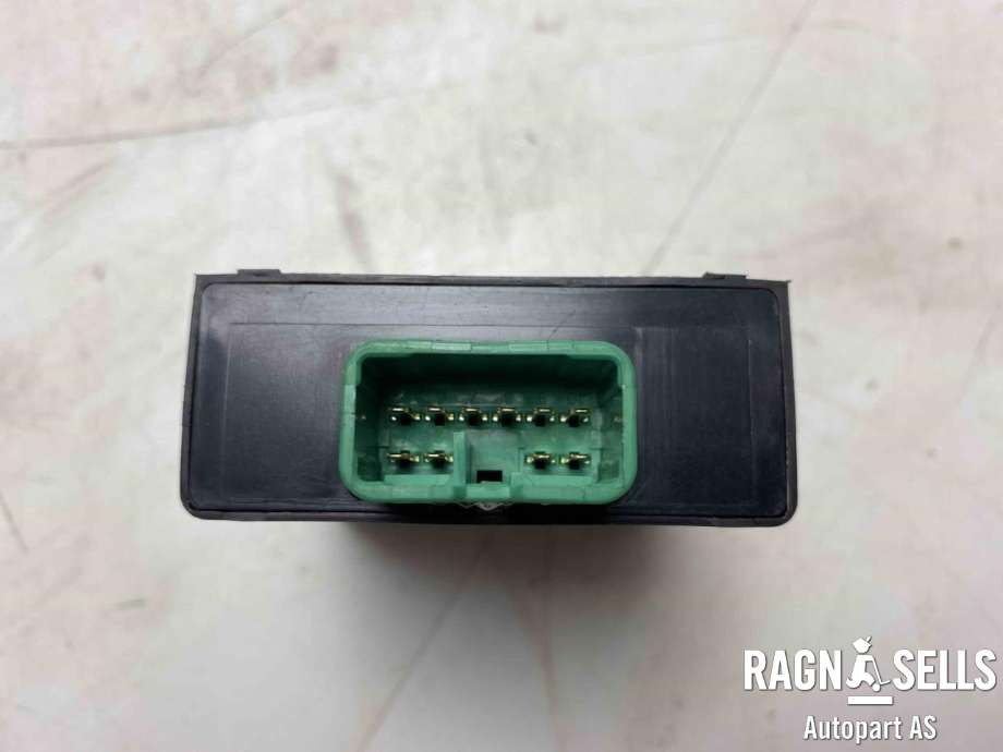 Styreenhet diverse til Toyota Hilux 2006-2011  (89878-71050|)