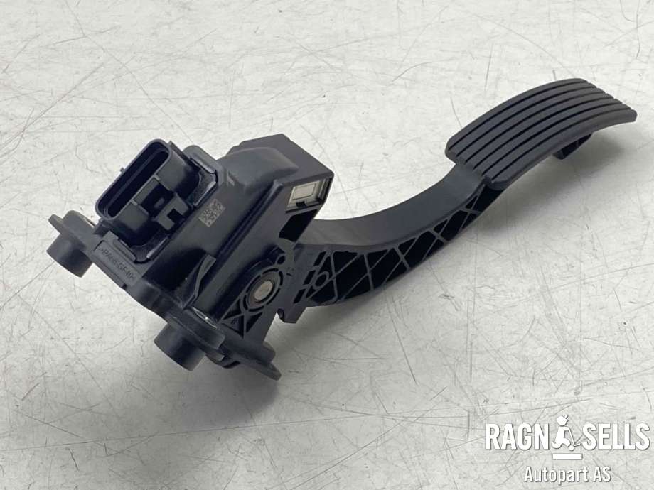 Pedal gass til Mitsubishi Outlander 2012-2015 (Type III, Fase 1)  (1600A116|)