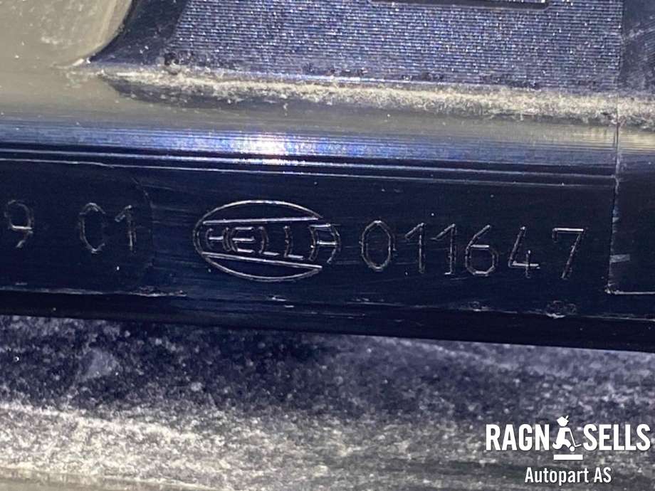 Baklykt bremselys bakrute til Mercedes EQC 2019-->>  (A 099 906 89 01|)