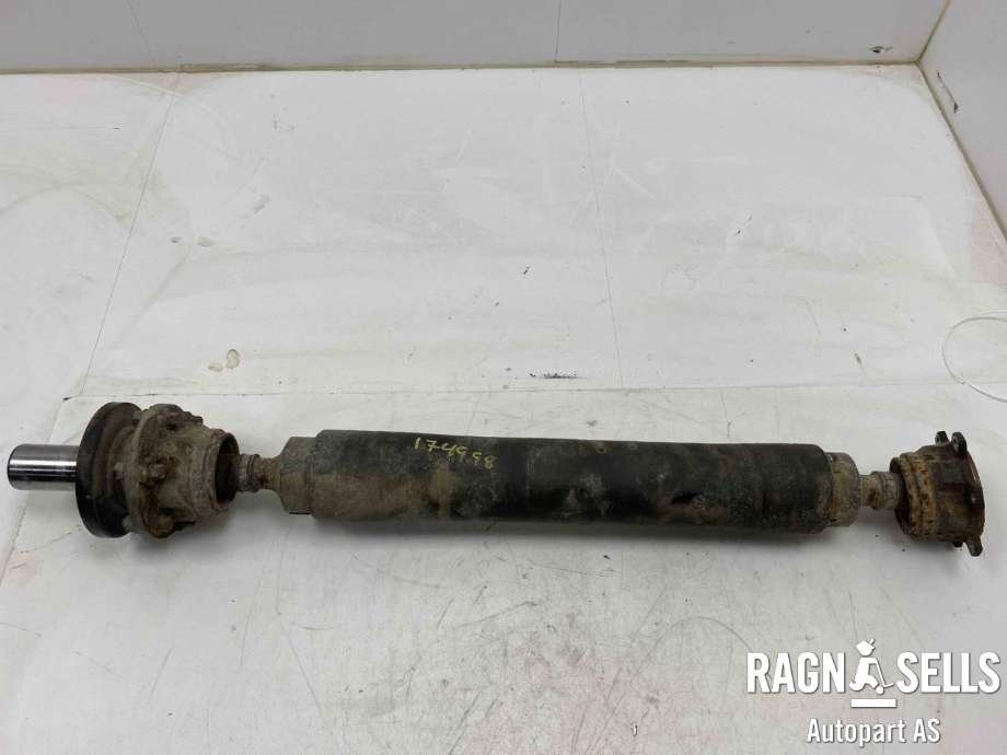 Mellomaksel bakre til Mitsubishi Pajero 2000-2006 (Type III) (MR581616|)