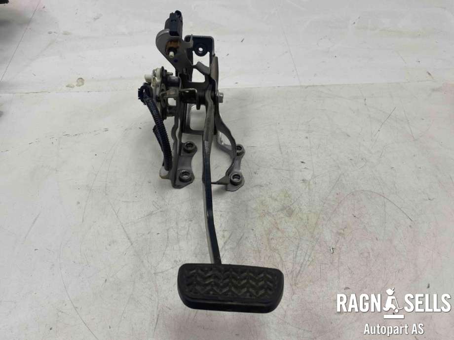 Pedal brems til Toyota Yaris 2014-2020 (Type III, Fase 2)  (551060D150||471010D470)