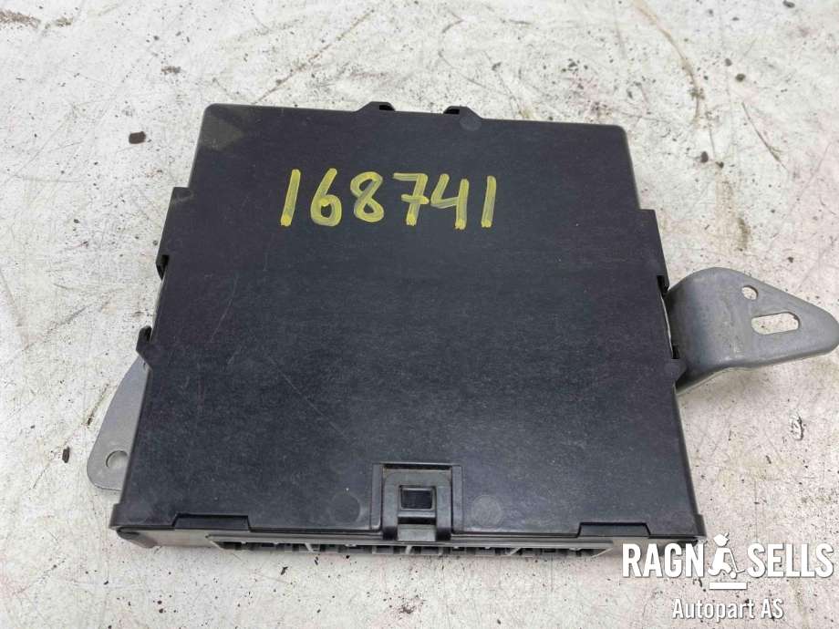 Styreenhet diverse til Toyota Yaris, 2014-2020 (Type III, Fase 2)  (899800D030)