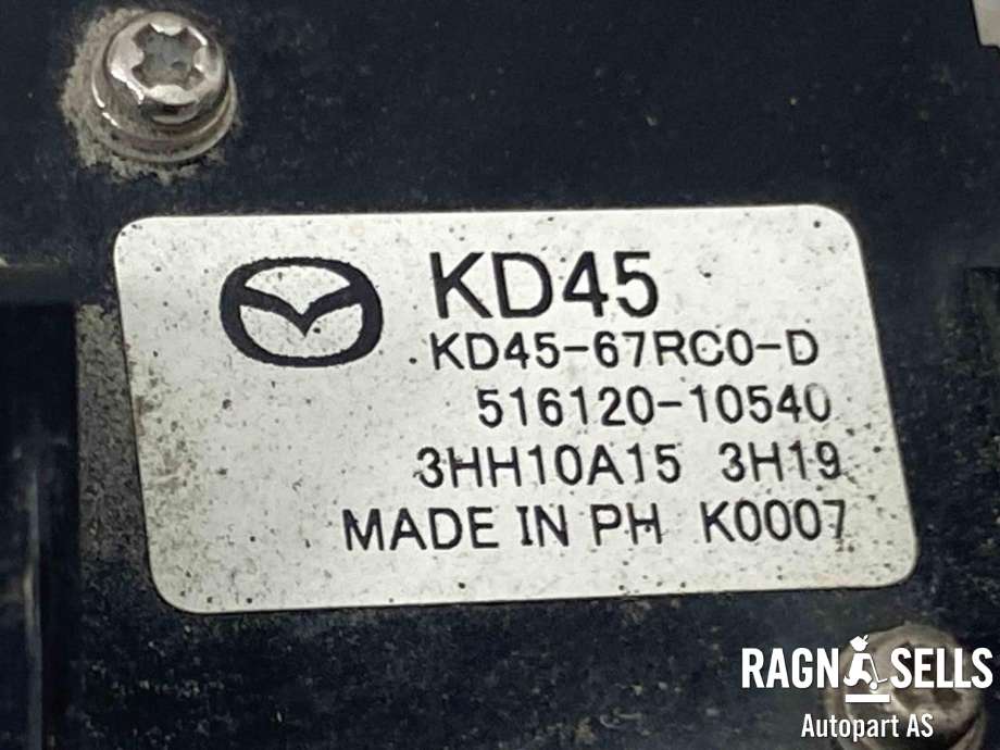 Parkeringskamera bak til Mazda CX-5 2012-2017 (Type I)  (KD45-67-RC0A|KD45-67-RC0D|)