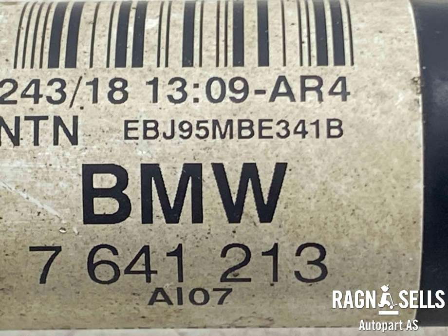 Drivaksel venstre bak, elbil til BMW i3 2013-2022  (33 20 7 641 213|)