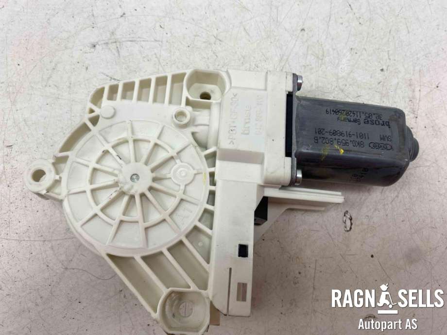 Ruteheis, kun motor, høyre foran til Audi A7 2010-2014 (Type I, Fase 1)  (8K0 959 802 B|)