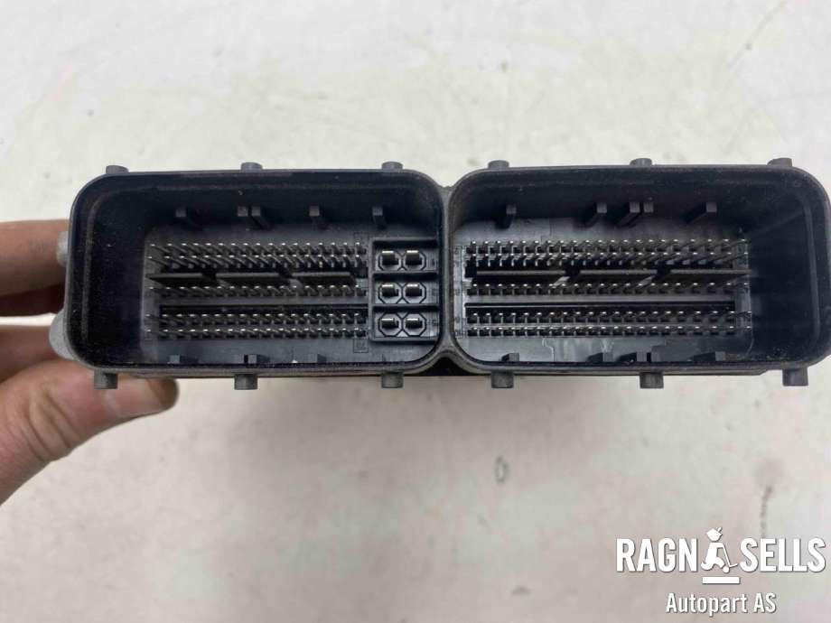 Styreenhet motor til Audi A7 2010-2014 (Type I, Fase 1)  (BOSCH|4G0 907 401 F|)