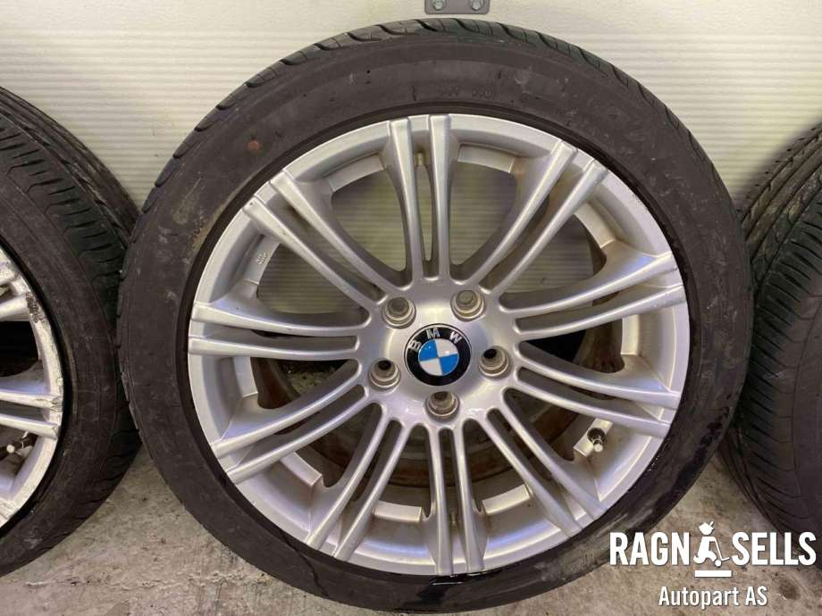 Hjulsett aluminium sommer til BMW 3-Serie 2012-2018 (F30/F31/F34) (F30/F31/F34) (|2 STK 225/45R17  2 STK 215/45X17)