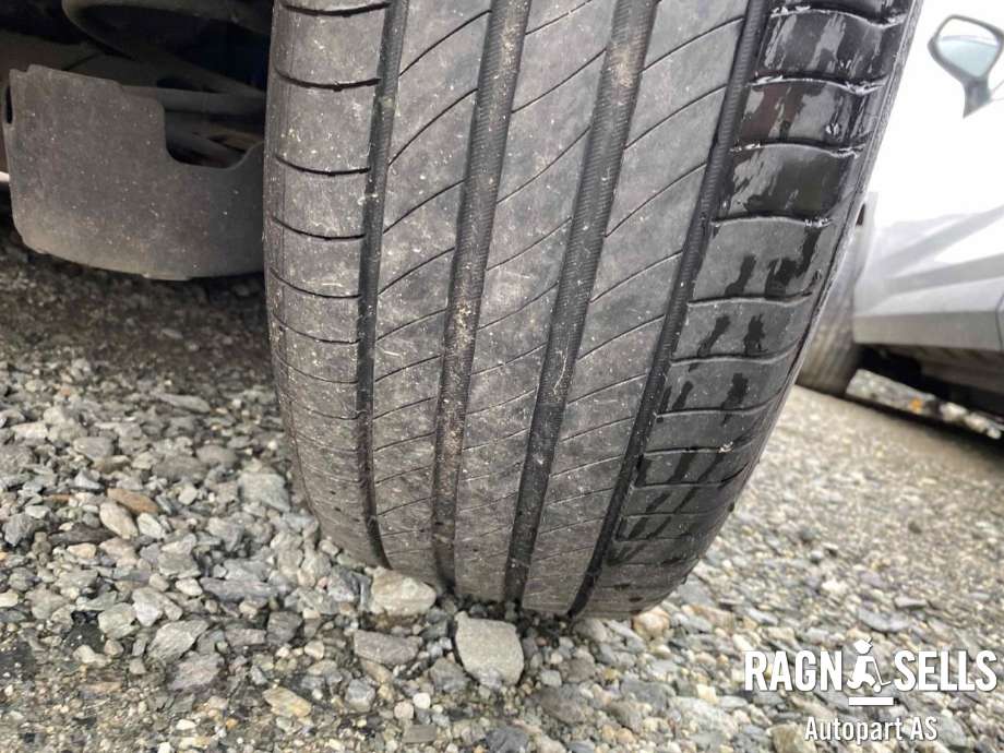 Felg aluminium til Peugeot e-2008 2019-->>  (4X108/ET35/65.1|6.5XJ17|98 281 860 XY)