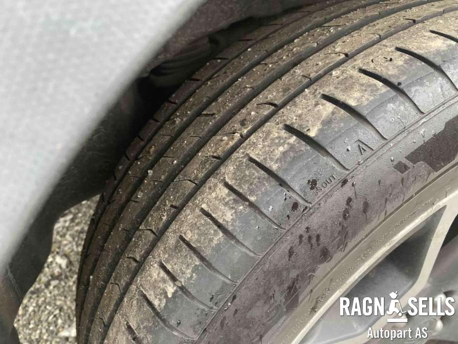 Hjulsett aluminium sommer til Subaru XV 2012-2017 (Type I)  (5X100/ET48/56.1|215/55R17|)