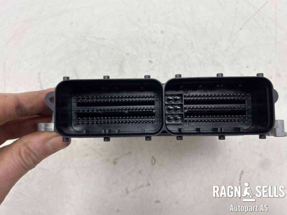Styreenhet motor til Isuzu D-Max 2021-->> (Type III)  (BOSCH|8978354770||0 281 039 465)