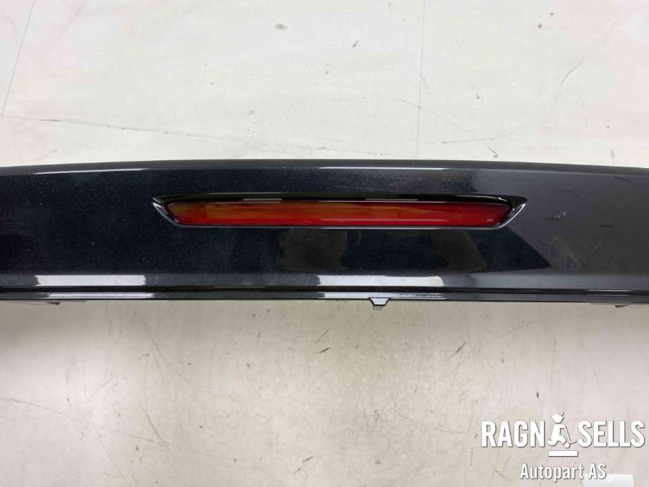 Baklykt bremselys bakrute til Lexus RZ 2023-->>  (8157048120|)