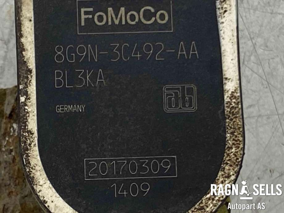 Sensor nivå, høyre bak til Volvo V60/V60 CC 2013-2018 (Type I, Fase 2)  (FOMOCO|31288274||8G9N-3C492-AA)