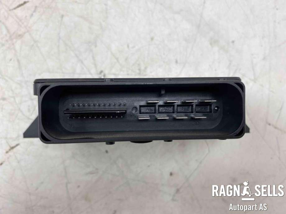 Styreenhet elektrisk parkbrems (EPB - Electric Parking Brake) til Volvo V60/V60 CC 2013-2018 (Type I, Fase 2)  (FOMOCO|31445647|)