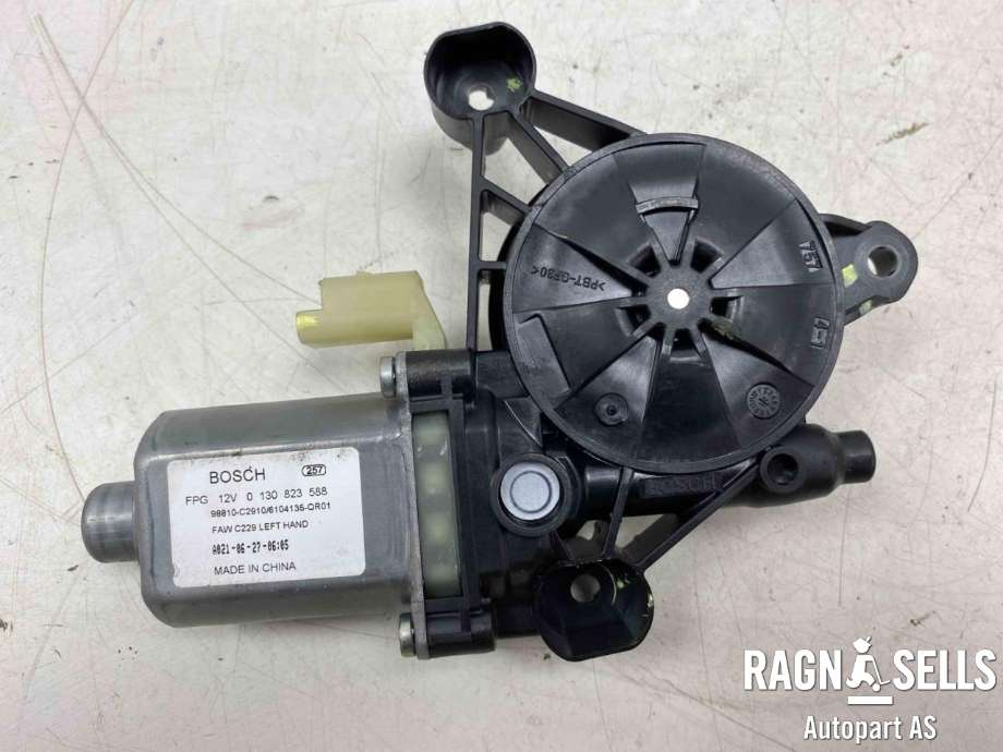 Ruteheis, kun motor, høyre bak til Hongqi E-HS9 2022-->>  (BOSCH|0 130 823 588|)