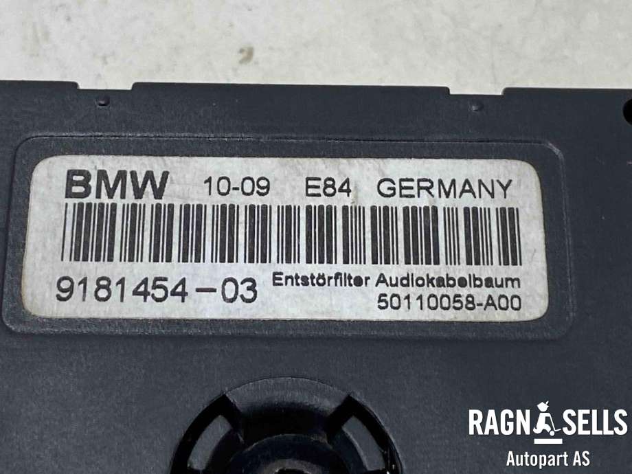 Antenne forsterker til BMW X1 2009-2015 (E84) (E84) (65 20 9 181 454|)