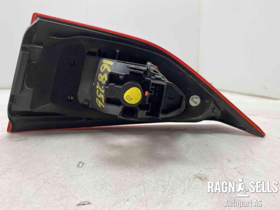 Baklykt venstre indre til BMW X1 2009-2015 (E84) (E84) (63 21 2 990 113|)