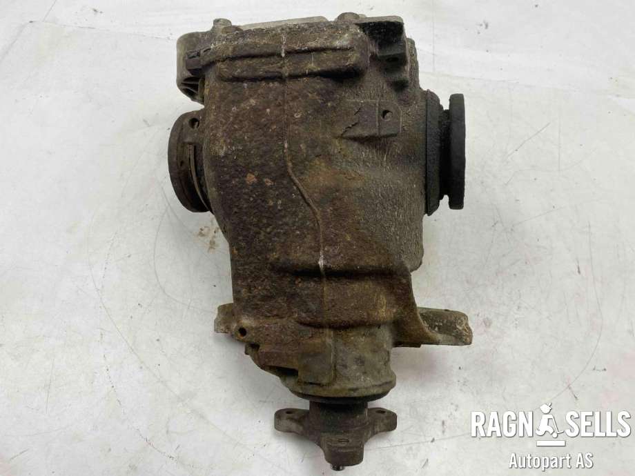 Kardang klokke bak til BMW X1 2009-2015 (E84) (E84) (33 10 7 566 182||7566181)