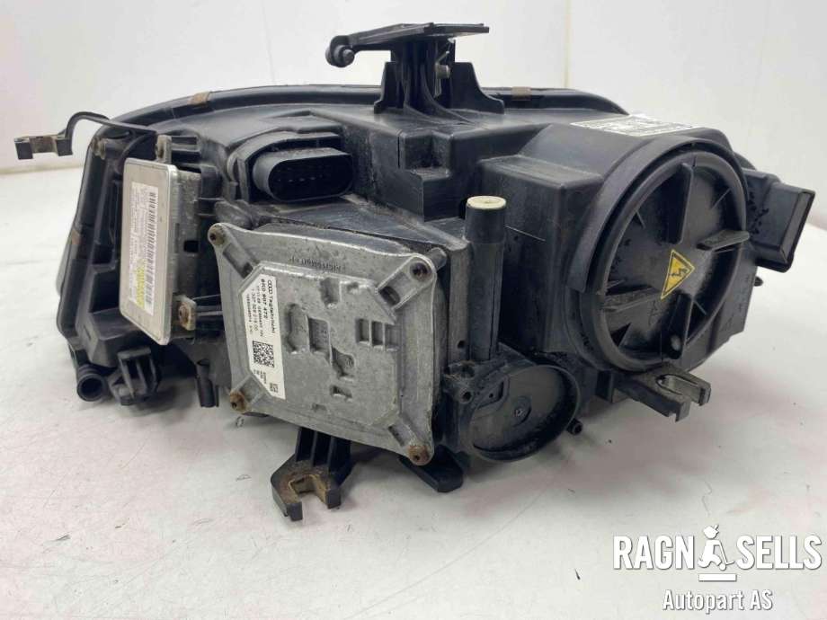 Frontlykt høyre xenon til Audi A4 2007-2014 (Type IV) (B8) (B8) (8K0 941 030 AJ|8K0 941 004 C|)