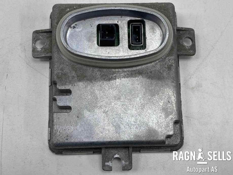 Styreenhet xenon/ballast til Volvo XC70 2008-2013 (Type II, Fase 1)  (30744459|6948180|)