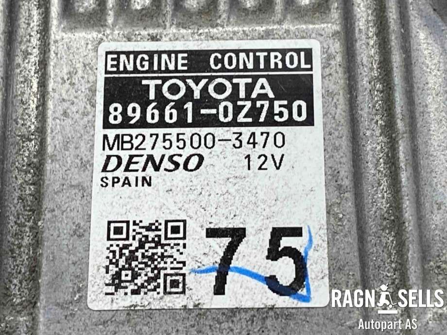 Styreenhet motor til Toyota Auris 2013-2015 (Type II, Fase 1)  (896610Z750|)