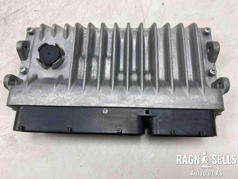 Styreenhet motor til Toyota Auris 2013-2015 (Type II, Fase 1)  (896610Z750|)