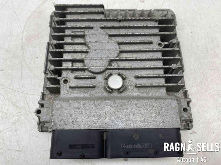 Styreenhet motor til VW Touran, 2010-2015 (Type I, Fase 3)  (03L 906 023 NE)
