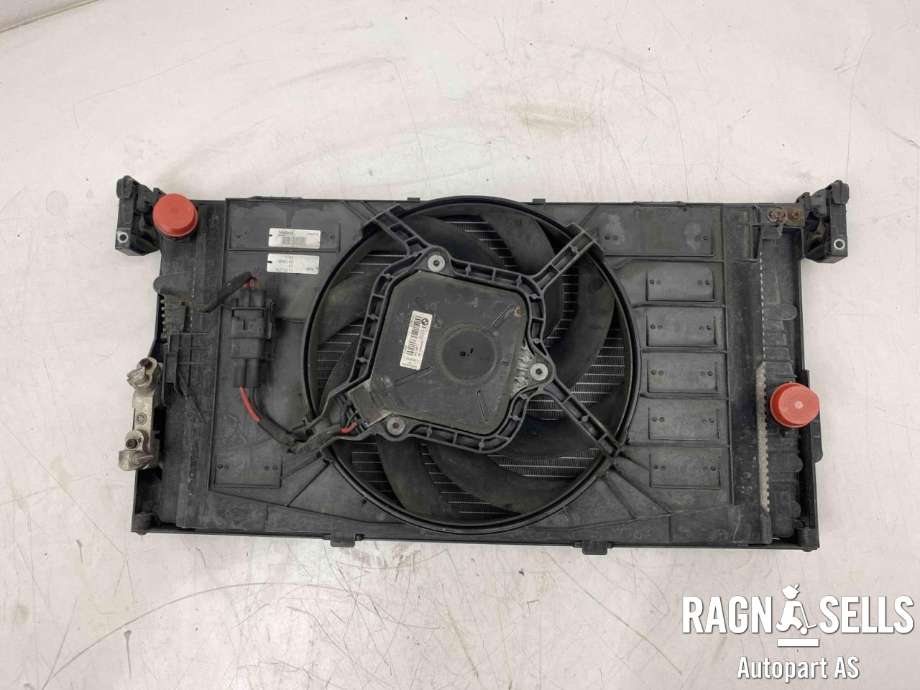 Radiator (automat gir) til BMW i3 2013-2022  (17 11 7 600 511|)