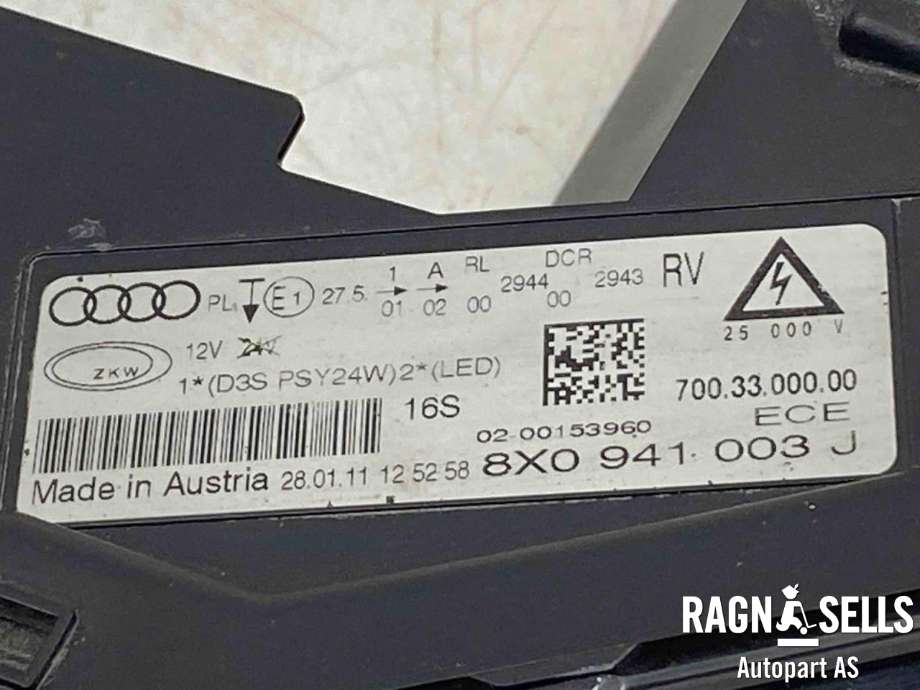 Frontlykt venstre xenon til Audi A1 2010-2014 (Type I, Fase 1)  (8X0 941 043|8X0 941 003 J|)